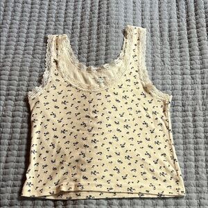 Floral Lace Trim Tank Top Brandy Melville one size